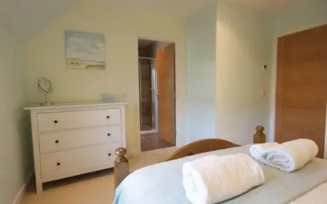 Flat 7, The Steading