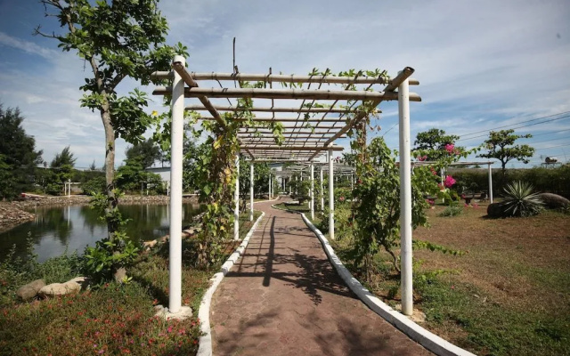 Tre Nguon Hotel & Resort