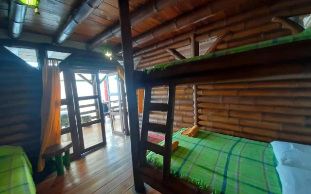Hotel Bam-Bu Mompiche