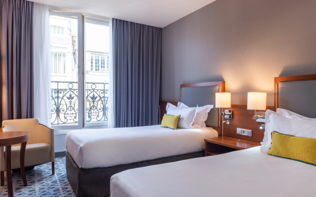 Crowne Plaza Paris Republique, an IHG Hotel