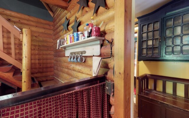 Merry Cabin in the Merry Canyon