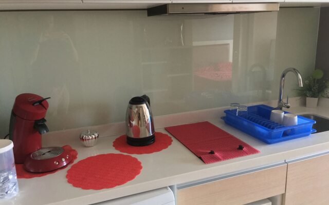 The Winner Condo - 703 by Axiom