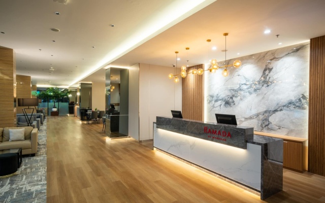 Ramada by Wyndham Serpong – Lobby – South Tangerang