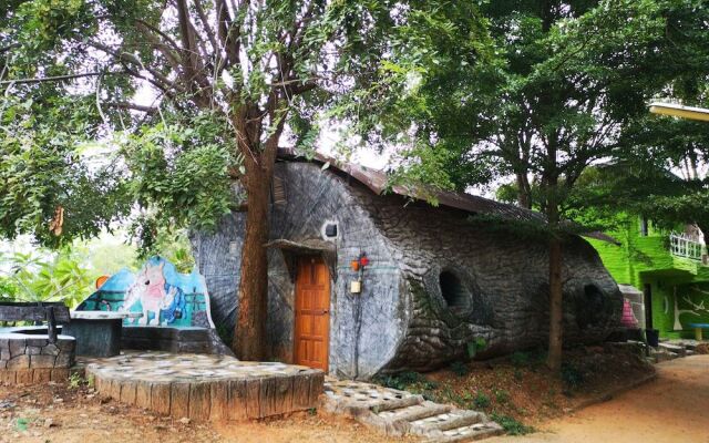 Pantang Resort