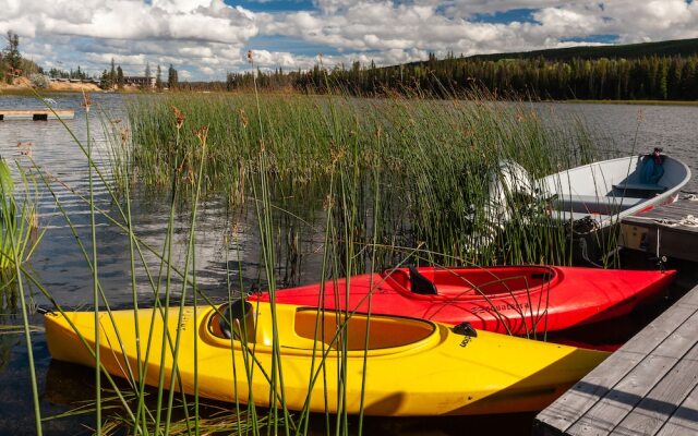 Lac Le Jeune Resort and Nature Centre