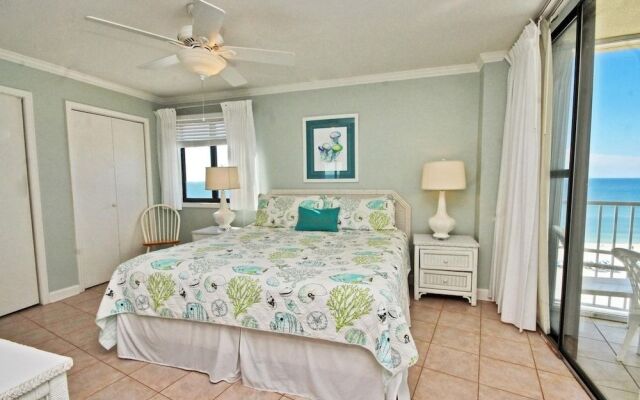 Whaler by Youngs Suncoast