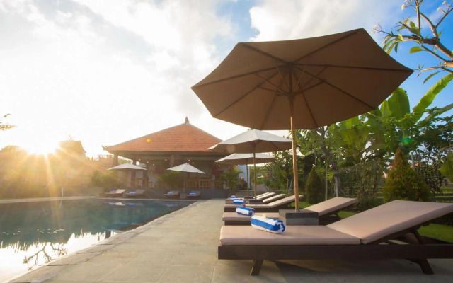 RedDoorz @ Nelayan Canggu