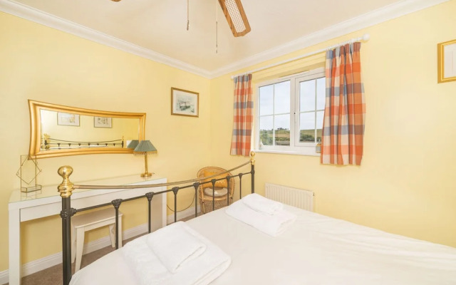 West Bay Holiday Home