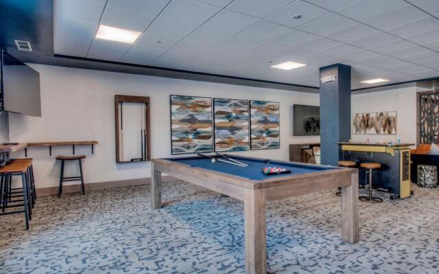 Village at Breckenridge Condos Sleeps 8 - Ski in Out + Walk downtown 2 Bedroom Apts by RedAwning