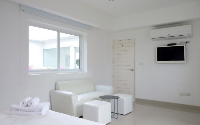 Luxury 5 Star Beach Villa 8 Bedrooms