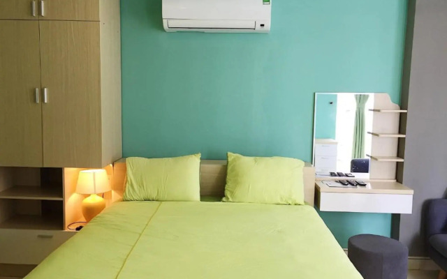M-H Apartment Hotel