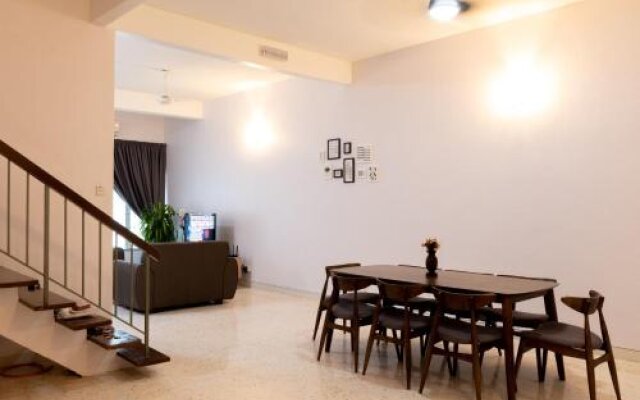 V Lodge by D Imperio Homestay Penang