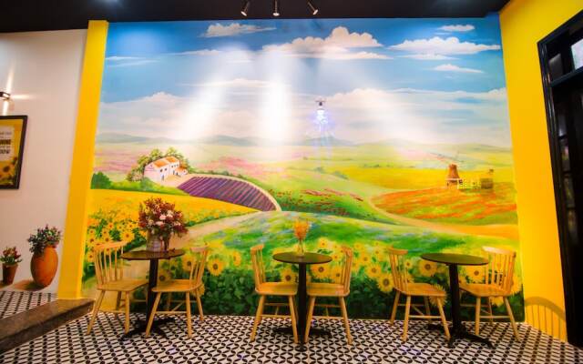 ComCC Hostel And Coffee