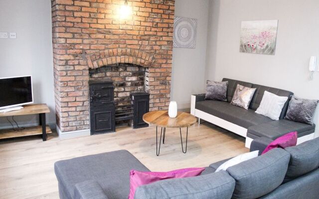 Mersey Place