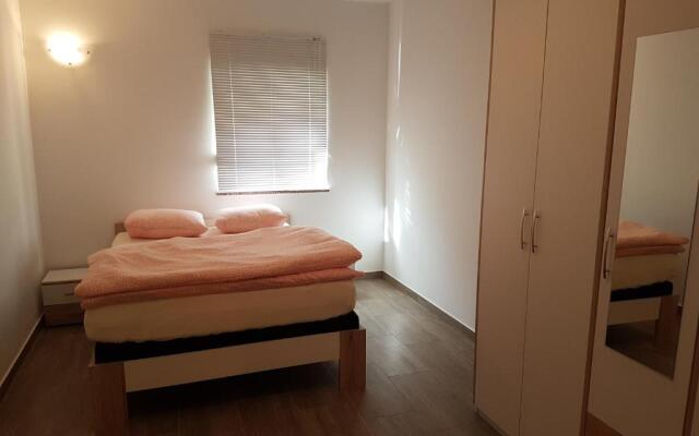 Apartments Eni