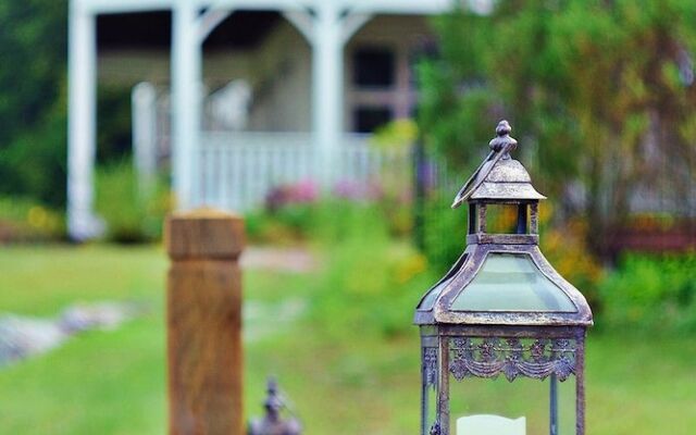 Sacred Clay Inn