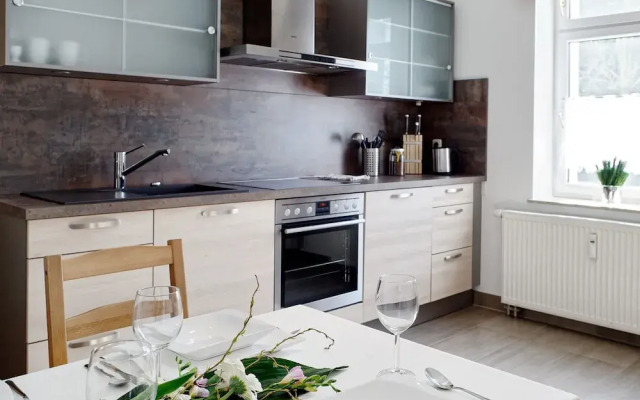 City Park Apartments Ludi