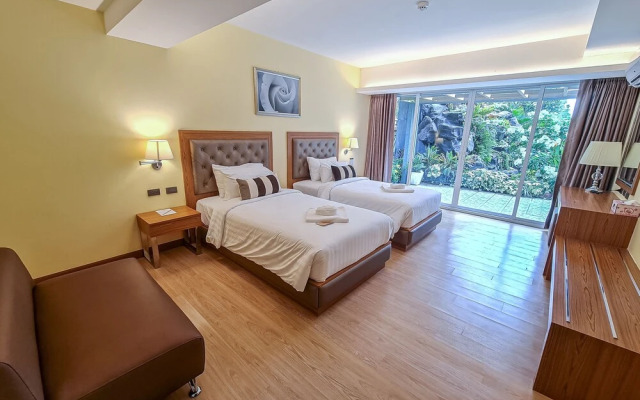 Golden Sea Hua Hin