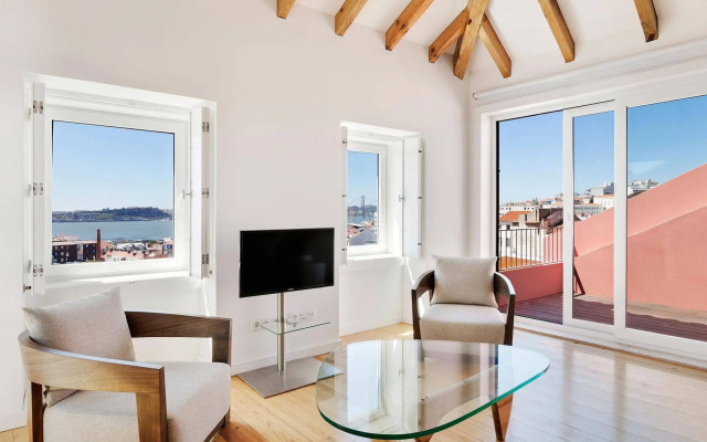 Hello Lisbon São Bento Valley Boutique Apartments