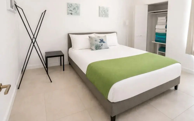Amazing 2BR2BA Miami Beach