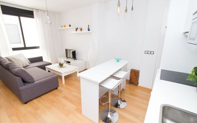 Beautiful one bedroom Refino