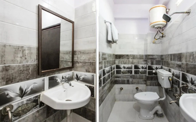 OYO 19316 Hotel Mahati