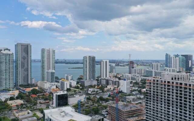 Miami World Rental - Midtown 1106