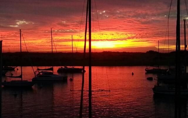 Gray's Inn & Gallery