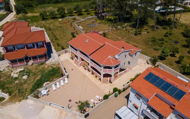 Apartments Pavić - Sapavac