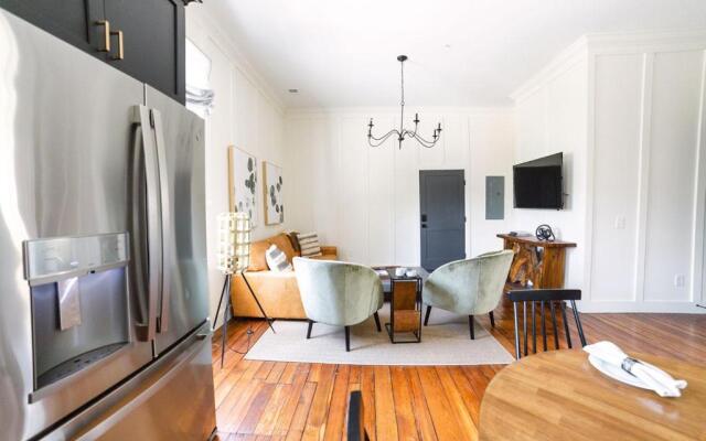 Guesthouse Charleston EAST 46 G and H