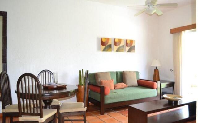 Beautiful Condo on 10th Av in the center of playa