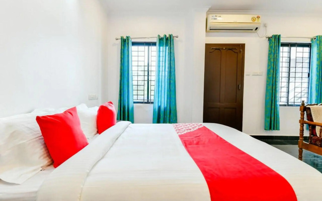 Vattekad Tourist Home by OYO Rooms