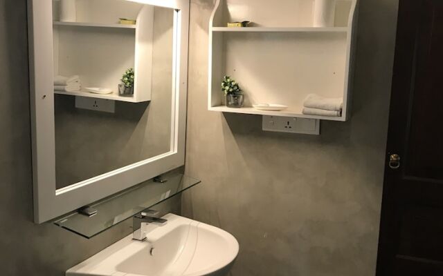 Thompson Manor - A Luxury Villa in Galle