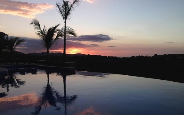 Amazing Ocean View 8 Bedroom Villa