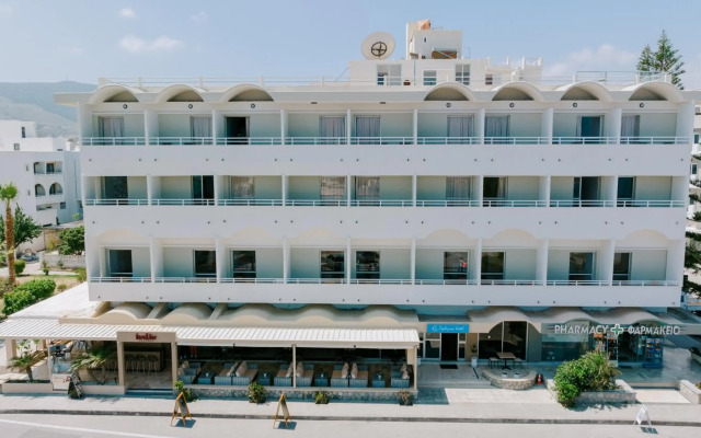 Zephyros Hotel