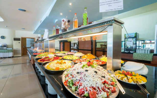 Perla Plaza Hotel