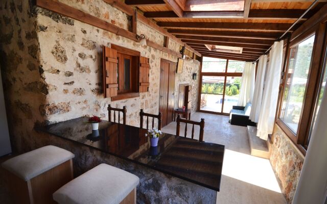 KAY5200 Villa Luvi 2 Bedrooms