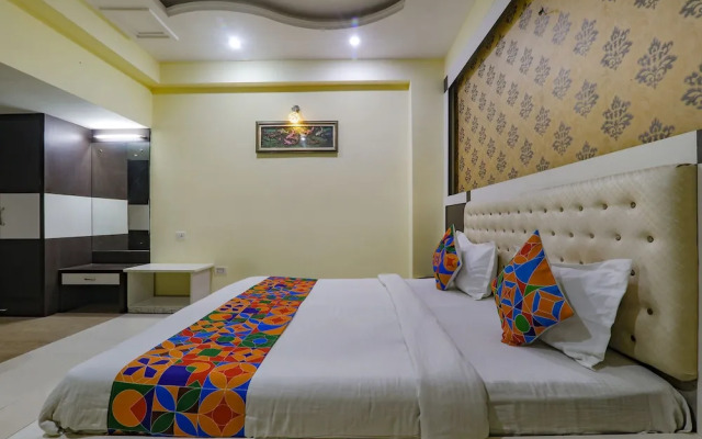 Fabhotel Govinda Royal