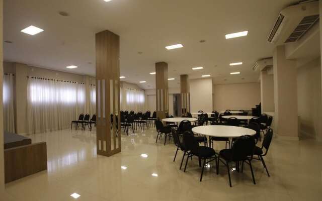Hotel Klein Vllle Plus
