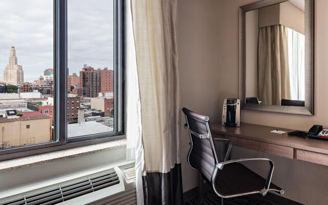 Holiday Inn Express Brooklyn, an IHG Hotel