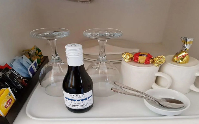 Coastal Waters Motor Inn