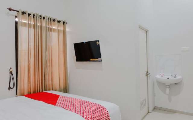 Embun Pagi Syariah Residence by OYO Rooms