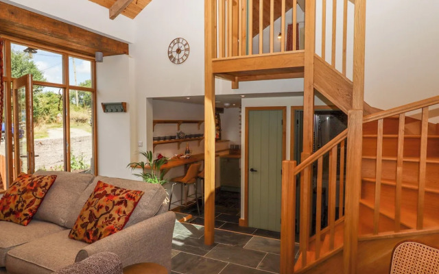 Lingcombe Barn