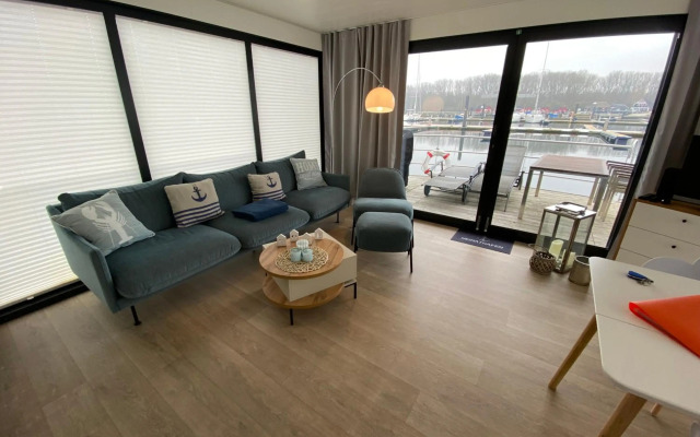 Ostsee Hausboot Boltenhagen - WELL Hausboote LP4