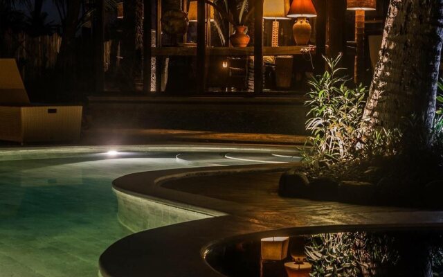 Most Exotic Beachfront Villa Keong