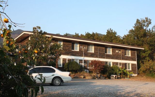 Gurye Guesthouse - Hostel