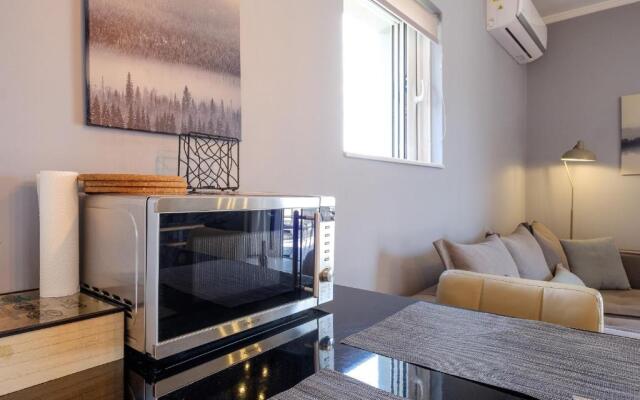 Oreon Suites - Usia