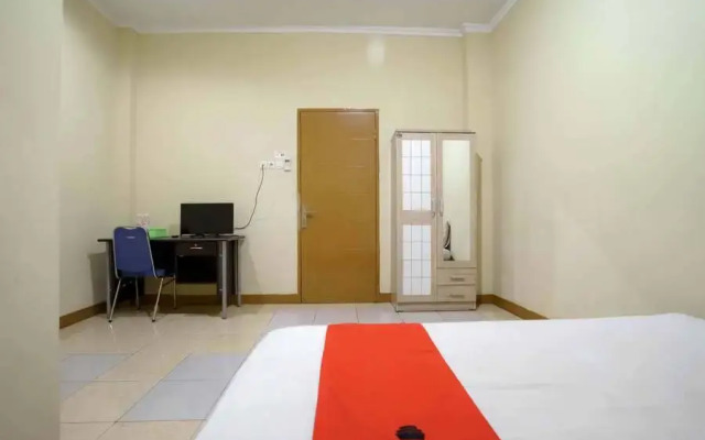 RedDoorz @ Jalan Morotai Lampung
