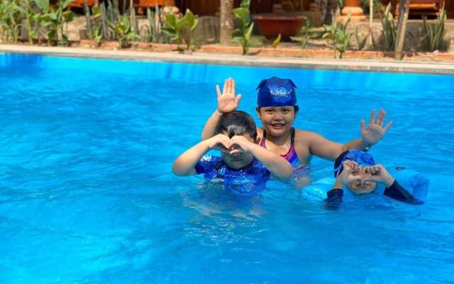Coconut Homestay