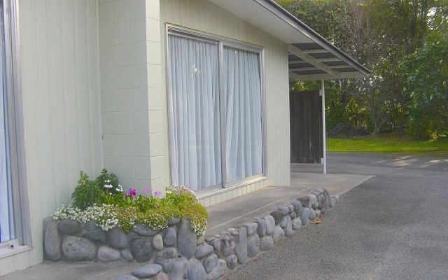 Tongariro River Motel